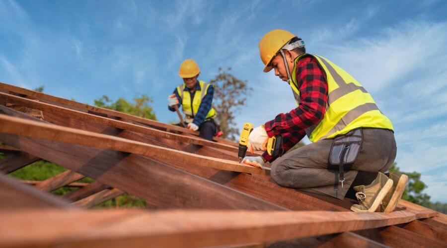 Professional Flat Roofing Installation services in Utica, MS